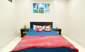 Apartamentos H Gonzalez. Wifi A/C Free Parking